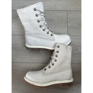 Timberland Fleece Fold Down White Nubuck Silver size 7 women’s GREAT CONDITION